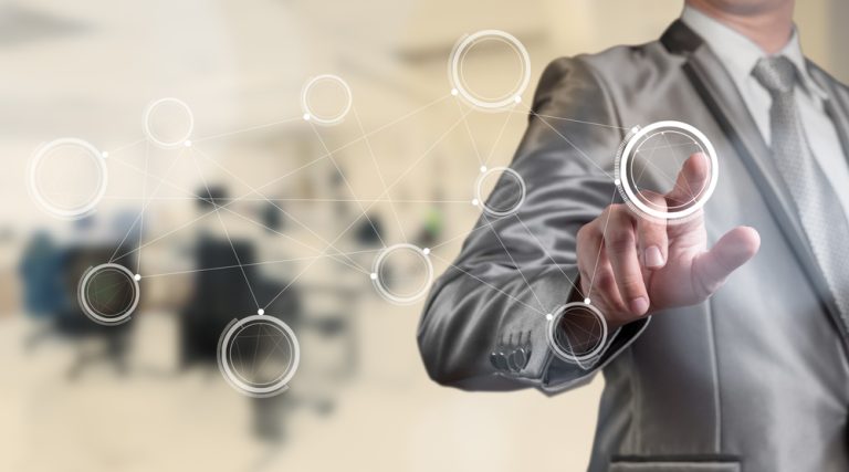 Organisation d’entreprise : le directeur marketing et directeur informatique