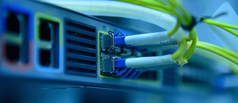 Les bons et mauvais côtés des réseaux informatiques