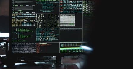 découvrez l'importance de la cybersécurité pour protéger vos données personnelles et professionnelles. apprenez les meilleures pratiques, les outils essentiels et les stratégies efficaces pour sécuriser vos systèmes face aux menaces numériques croissantes.