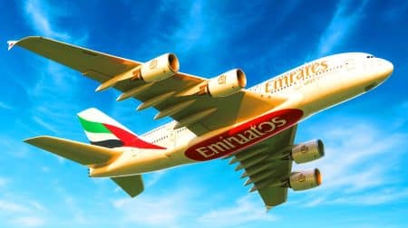 Illustration de l'engagement d'Emirates envers l'Airbus A380 et sa stratégie d'innovation dans l'aviation.