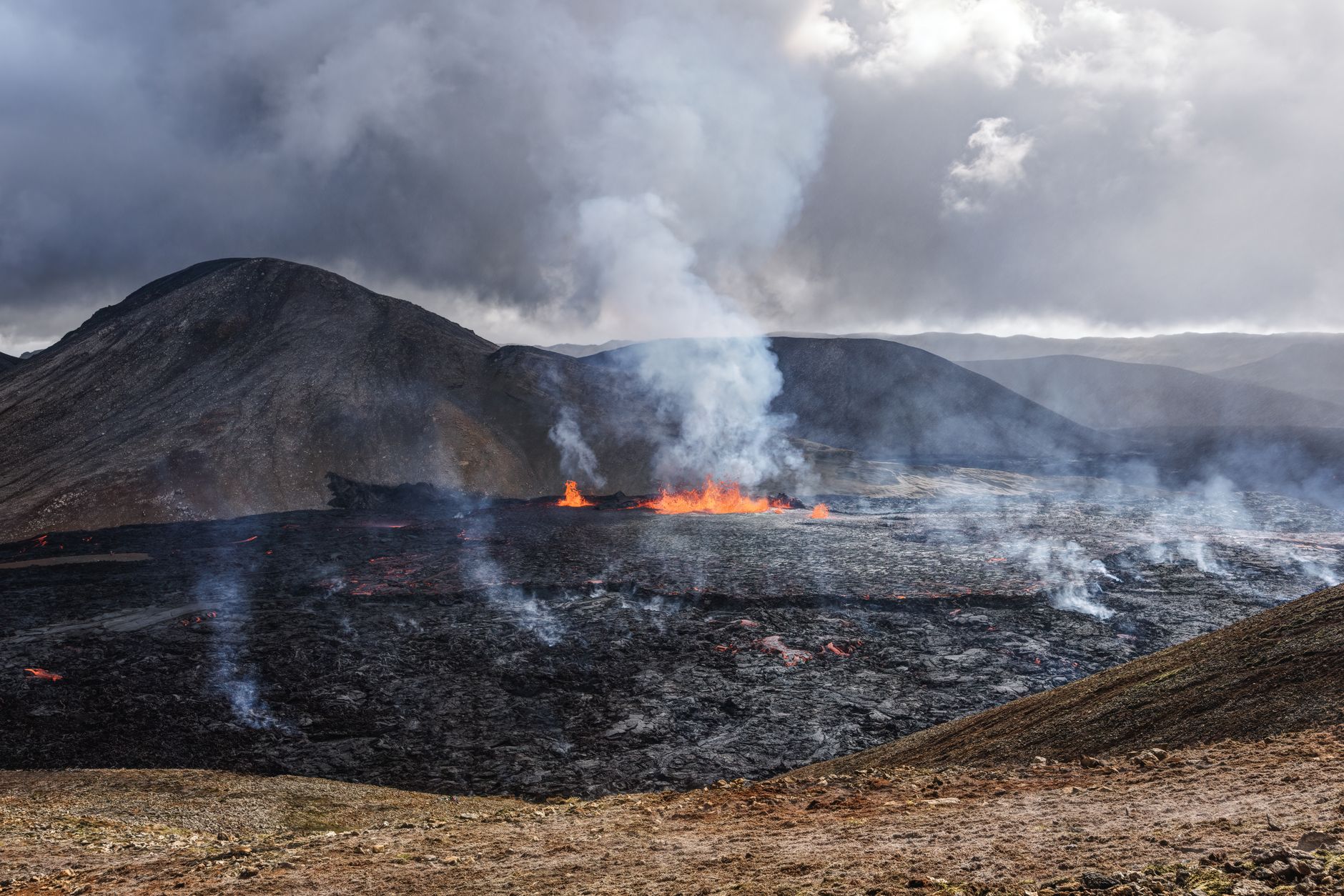 « Un rapport secret évoque un océan de magma basal » : les scientifiques dévoilent le futur brûlant de la Terre à l’horizon 2050