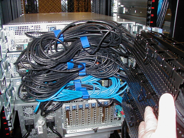 Fuite sur Private Cloud Compute : ce que montrent les serveurs Apple aperçus en images